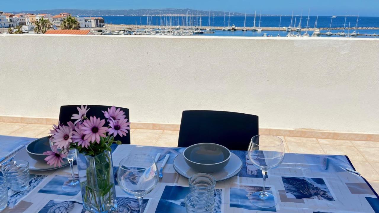 Attici Con Terrazzo Vista Mare Apartment Calasetta Ngoại thất bức ảnh