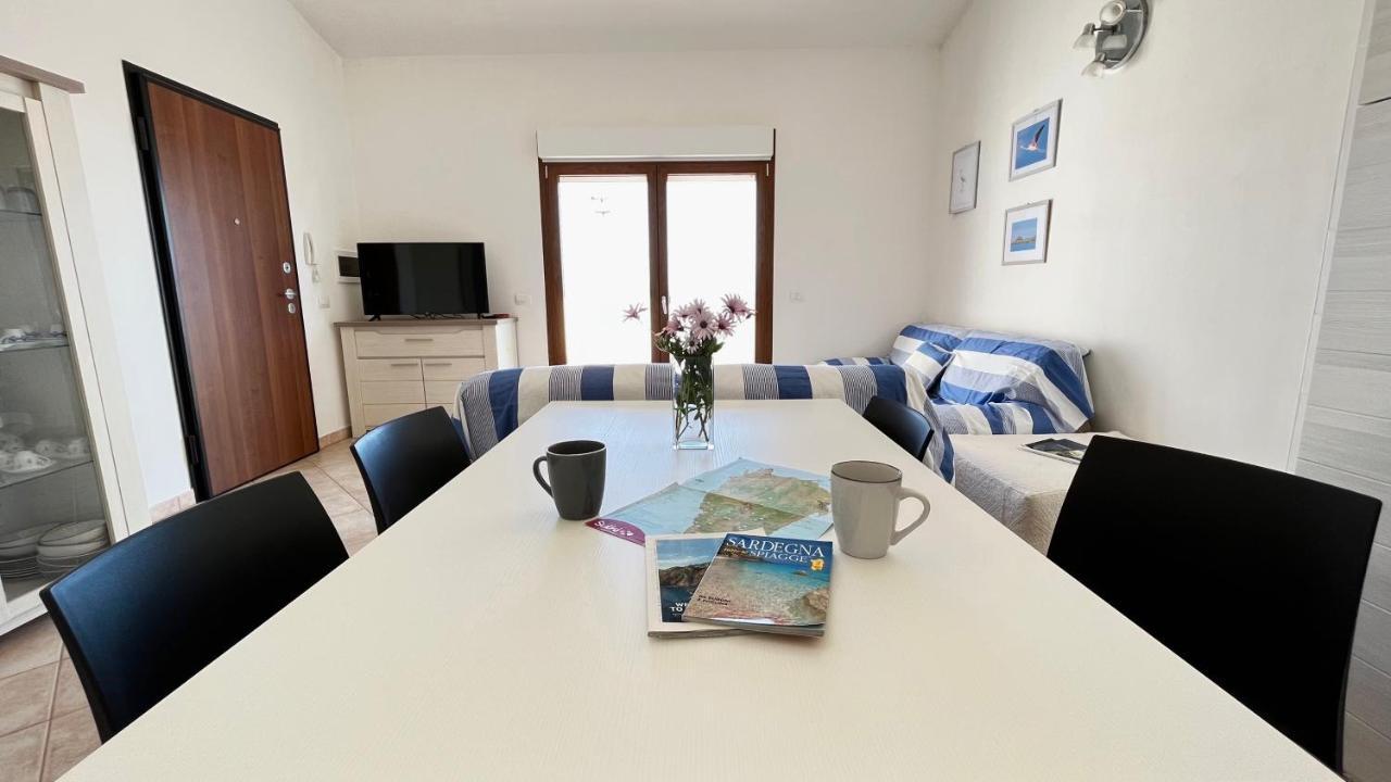 Attici Con Terrazzo Vista Mare Apartment Calasetta Ngoại thất bức ảnh
